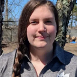 Katie Lewis Headshot