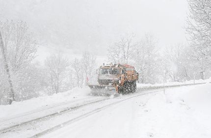 Salt Truck Stock Banner